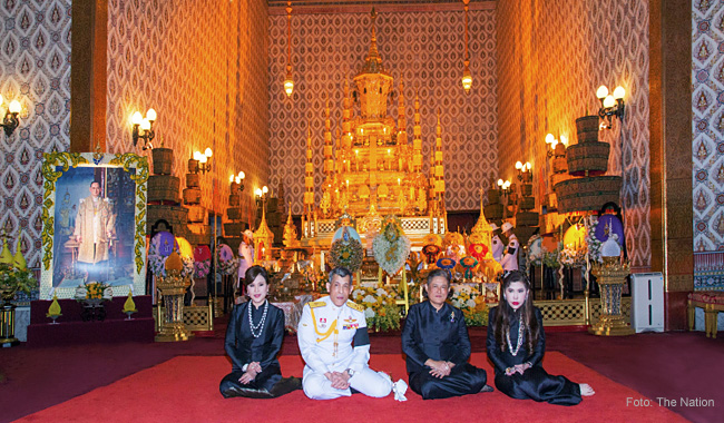 Thailand Lifestyle präsentiert: Grand Palace - Die 10 wichtigen Highlights. Hier: Beerdigungszeremonie von König Bhumibol