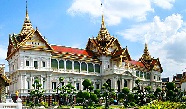 Thailand Lifestyle präsentiert: Grand Palace - Die 10 wichtigen Highlights. Hier: Chakri Maha Prasat