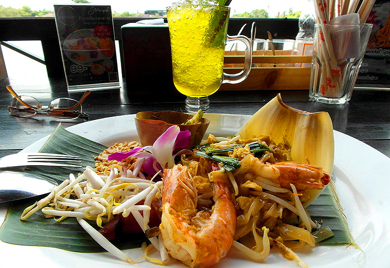 Super leckeres Thai Food auf der "Töpfer-Insel" Koh Kret im Chao Phraya River