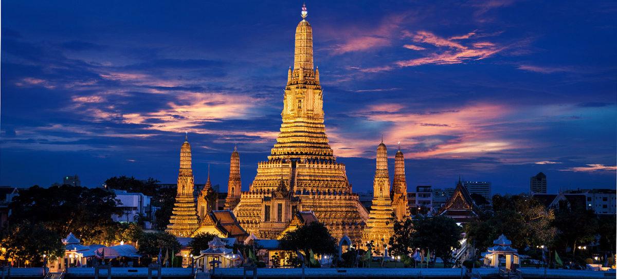 “Wat Arun”: Tempel aus 1000 Porzellanscherben