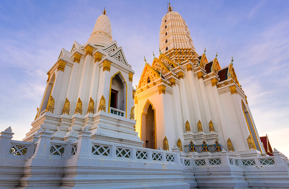 Thailand Lifestyle präsentiert: den "Wat Phitchaya Yatikaram" in Thonburi