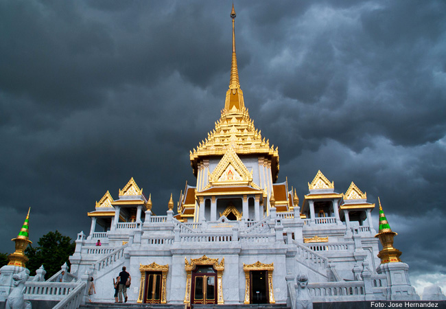 Thailand Lifestyle präsentiert: den goldenen "Rekord-Buddha" im Wat Traimit