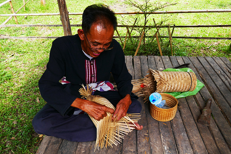 Urlaub im Isaan (Thailands Nordosten). Neuester Trend: Village Experiences (Erlebnisse im ethnischen Dorf).