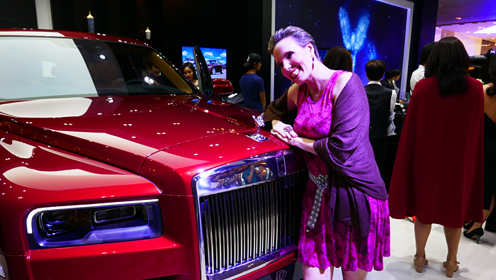 Thailand-Lifestyle.com präsentiert: Luxusautos in Bangkok! Hier: der neue Rolls-Royce "Cullinan" 