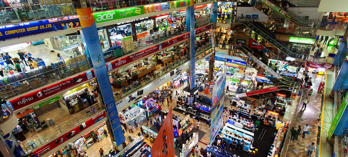 “IT”-Mall & Media Markt: Pantip Plaza & Co.