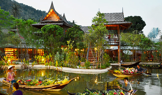 Das Thai Village auf dem Siam Niramit Gelände